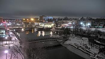 Weather camera view of City of Elgin.