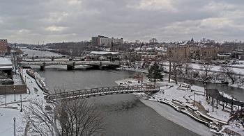 Weather camera view of City of Elgin.