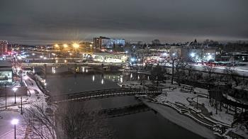 Weather camera view of City of Elgin.