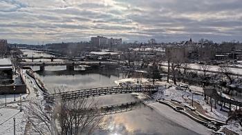 Weather camera view of City of Elgin.