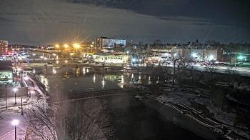 Weather camera view of City of Elgin.