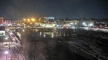 Weather camera view of City of Elgin.