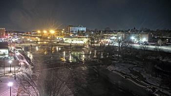 Weather camera view of City of Elgin.