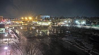 Weather camera view of City of Elgin.