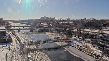 Weather camera view of City of Elgin.