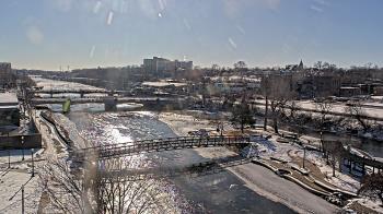 Weather camera view of City of Elgin.