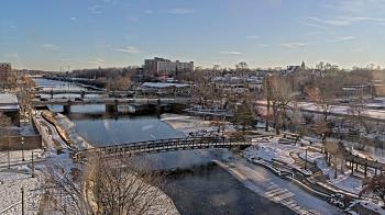 Weather camera view of City of Elgin.