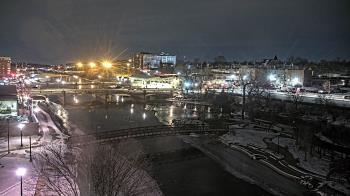 Weather camera view of City of Elgin.