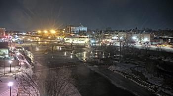 Weather camera view of City of Elgin.