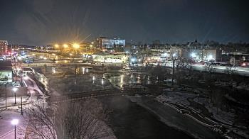 Weather camera view of City of Elgin.