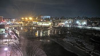 Weather camera view of City of Elgin.