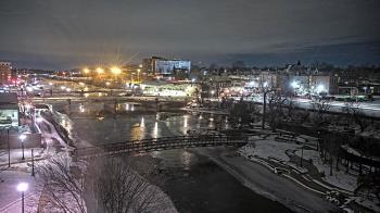 Weather camera view of City of Elgin.