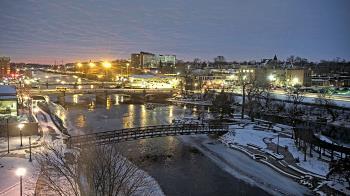 Weather camera view of City of Elgin.