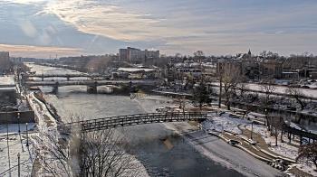 Weather camera view of City of Elgin.