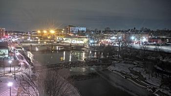 Weather camera view of City of Elgin.