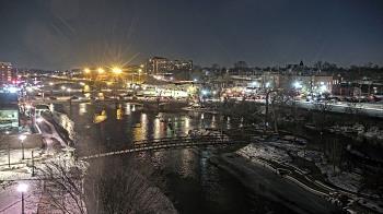 Weather camera view of City of Elgin.