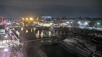 Weather camera view of City of Elgin.