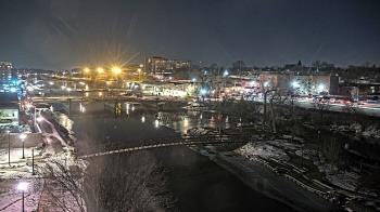 Weather camera view of City of Elgin.