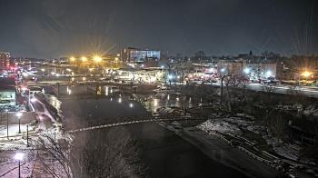 Weather camera view of City of Elgin.