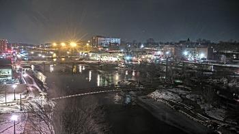 Weather camera view of City of Elgin.