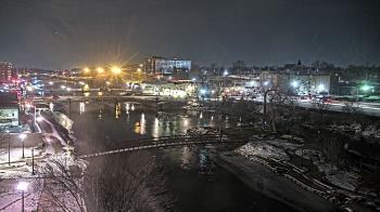 Weather camera view of City of Elgin.