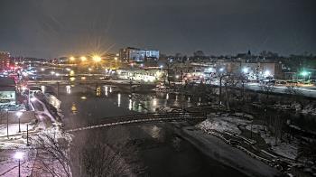 Weather camera view of City of Elgin.