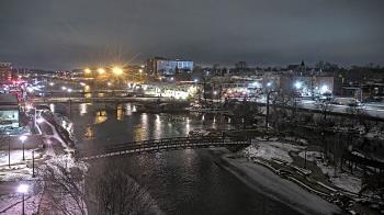 Weather camera view of City of Elgin.