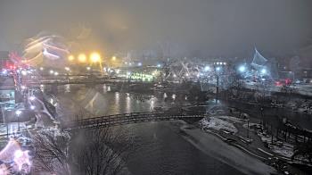 Weather camera view of City of Elgin.