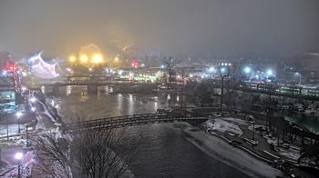 Weather camera view of City of Elgin.