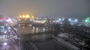 Weather camera view of City of Elgin.