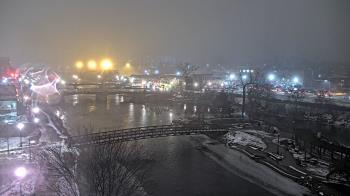 Weather camera view of City of Elgin.