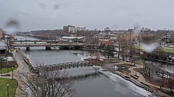 Weather camera view of City of Elgin.