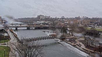 Weather camera view of City of Elgin.