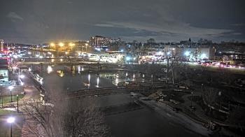 Weather camera view of City of Elgin.