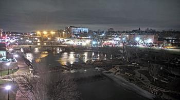 Weather camera view of City of Elgin.