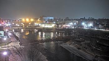 Weather camera view of City of Elgin.