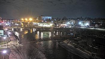 Weather camera view of City of Elgin.