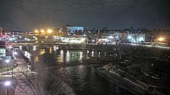 Weather camera view of City of Elgin.