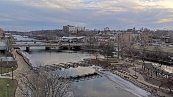 Weather camera view of City of Elgin.
