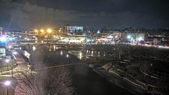 Weather camera view of City of Elgin.