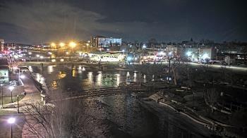 Weather camera view of City of Elgin.