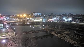 Weather camera view of City of Elgin.