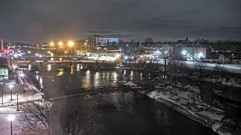 Weather camera view of City of Elgin.