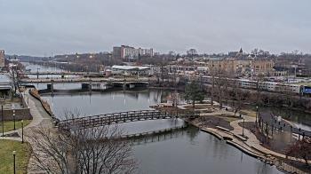 Weather camera view of City of Elgin.