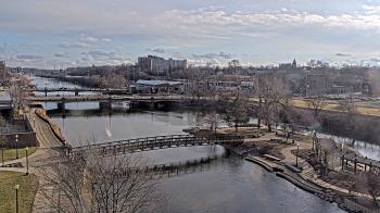 Weather camera view of City of Elgin.
