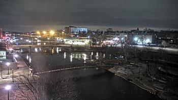 Weather camera view of City of Elgin.