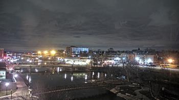 Weather camera view of City of Elgin.