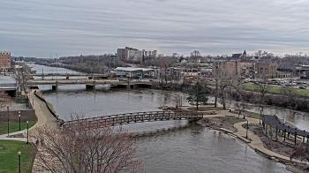 Weather camera view of City of Elgin.