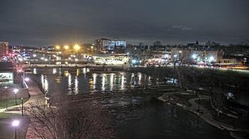 Weather camera view of City of Elgin.