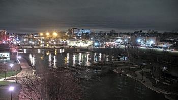 Weather camera view of City of Elgin.